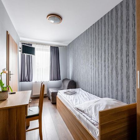 Sleep&Go Bed & Breakfast Lubliniec Bagian luar foto