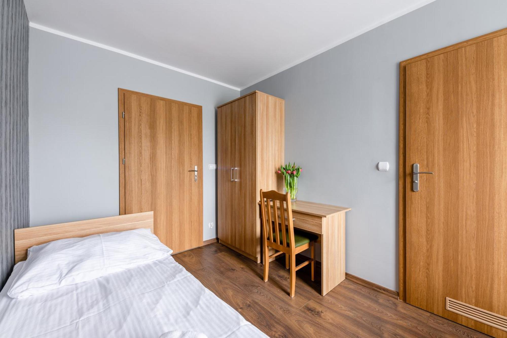 Sleep&Go Bed & Breakfast Lubliniec Bagian luar foto