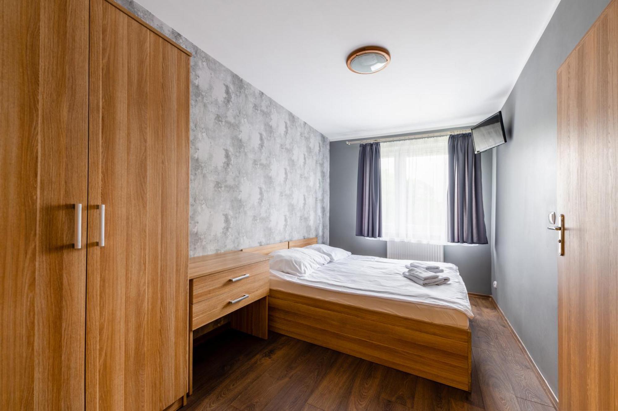Sleep&Go Bed & Breakfast Lubliniec Bagian luar foto