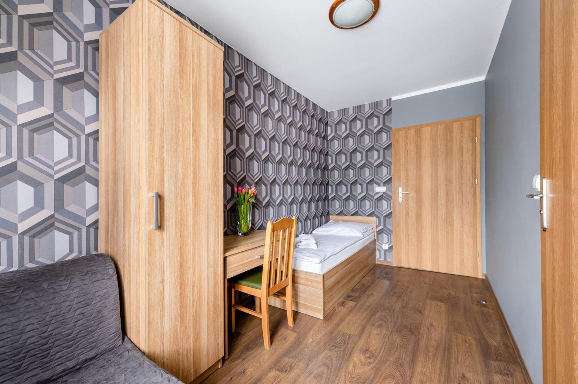 Sleep&Go Bed & Breakfast Lubliniec Bagian luar foto
