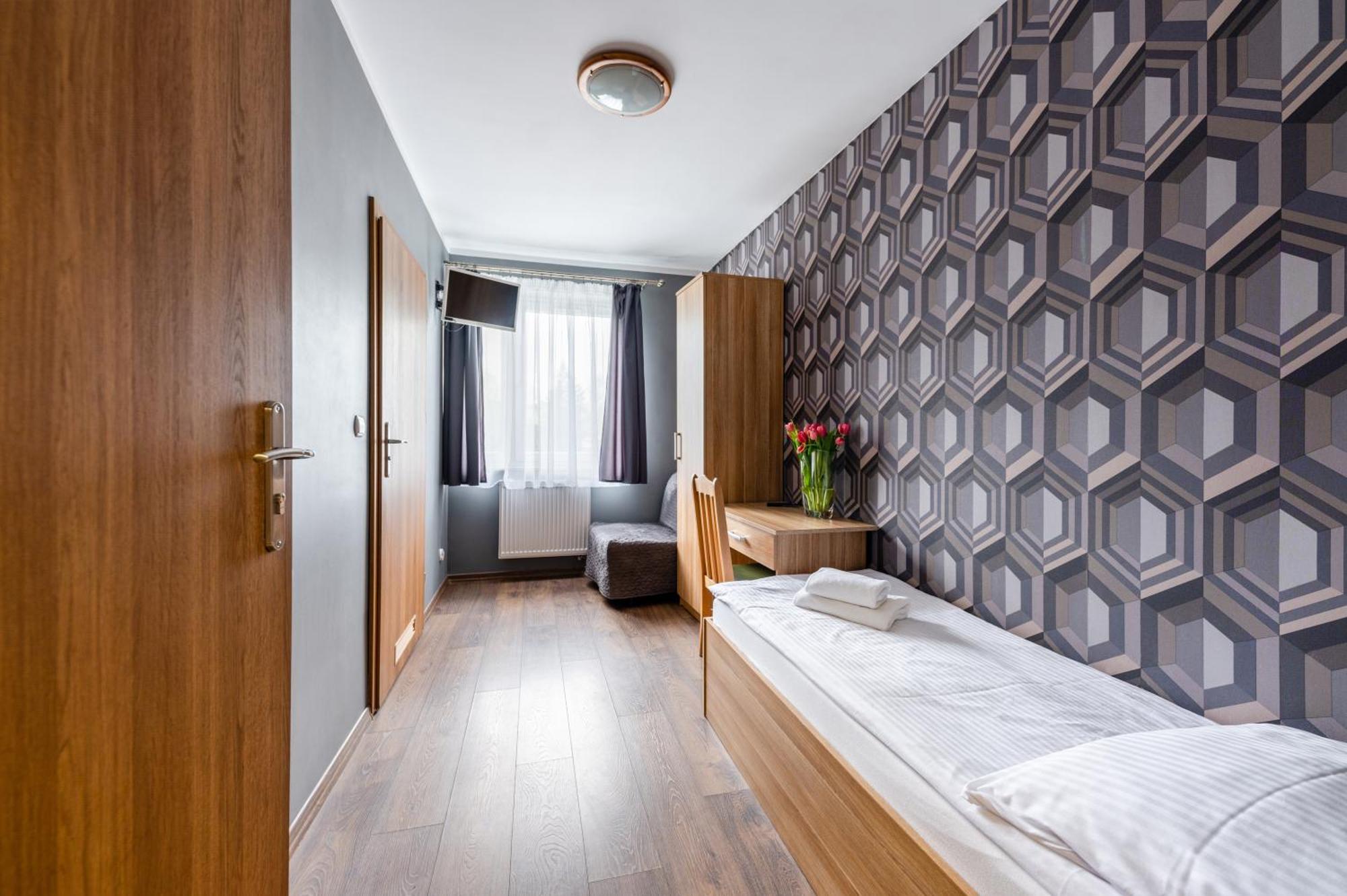 Sleep&Go Bed & Breakfast Lubliniec Bagian luar foto