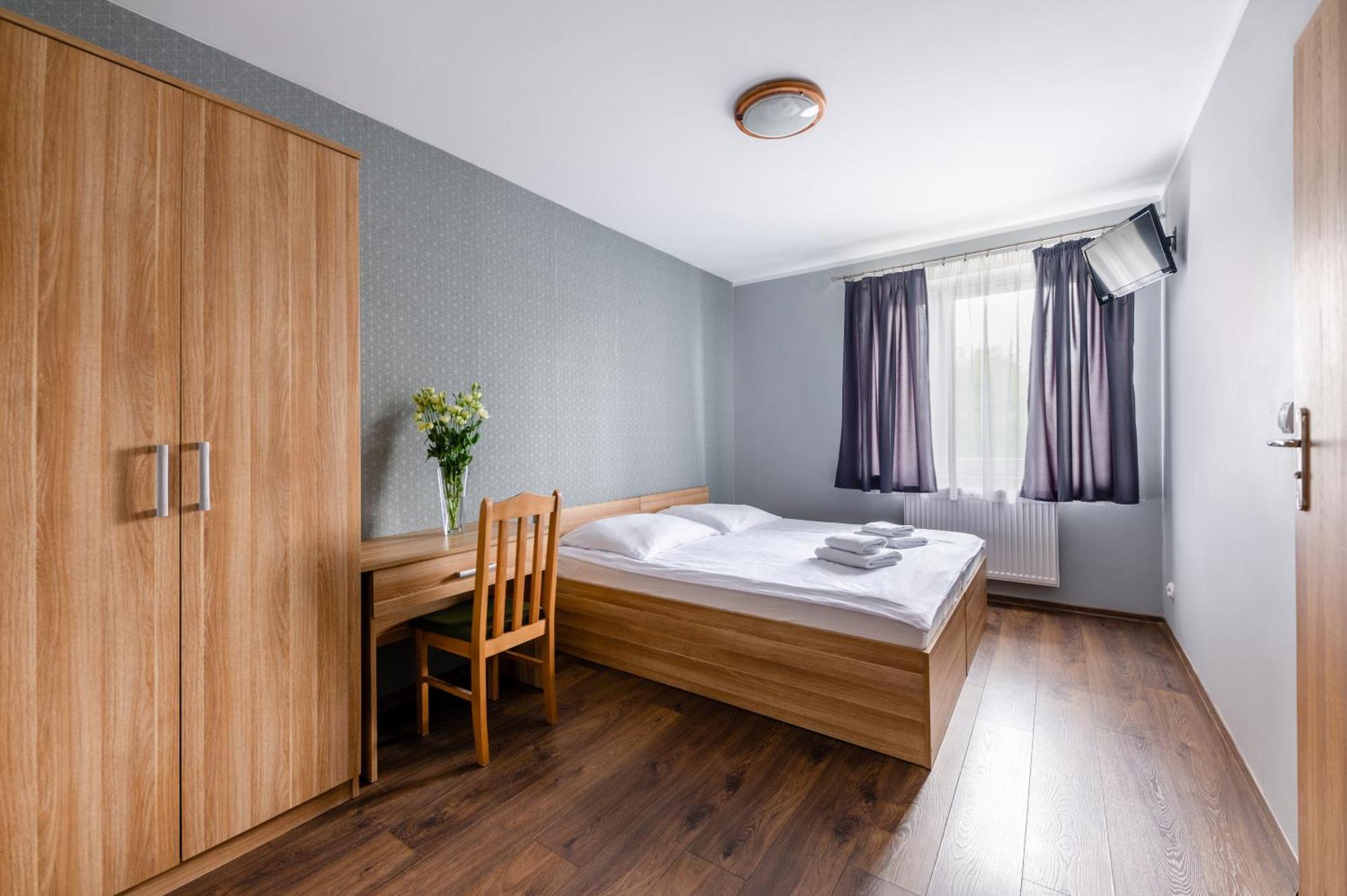 Sleep&Go Bed & Breakfast Lubliniec Bagian luar foto