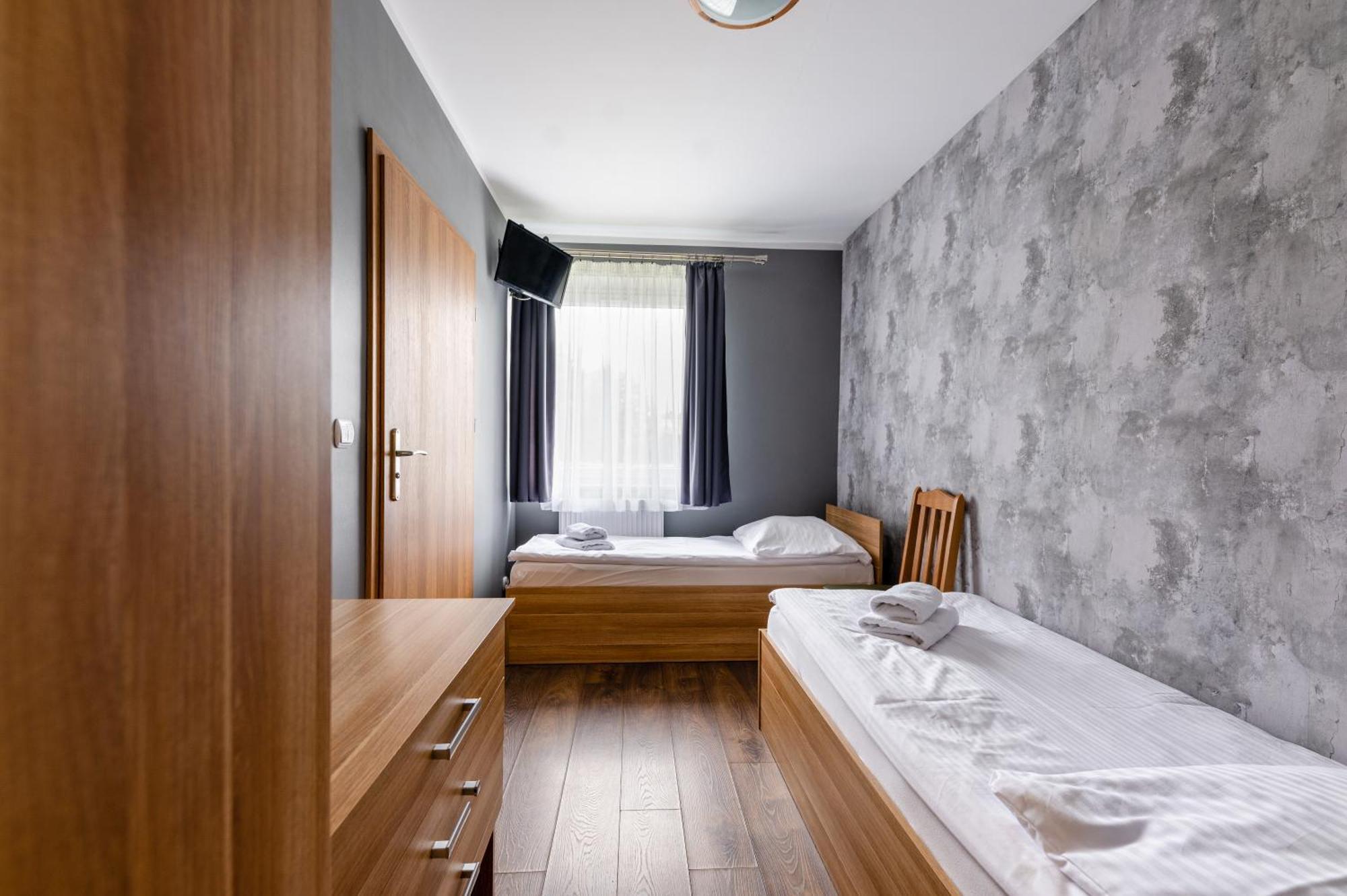 Sleep&Go Bed & Breakfast Lubliniec Bagian luar foto