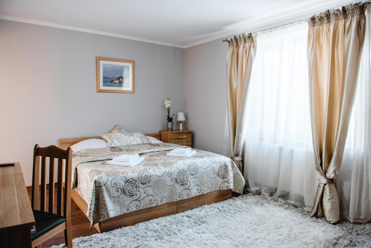 Sleep&Go Bed & Breakfast Lubliniec Bagian luar foto